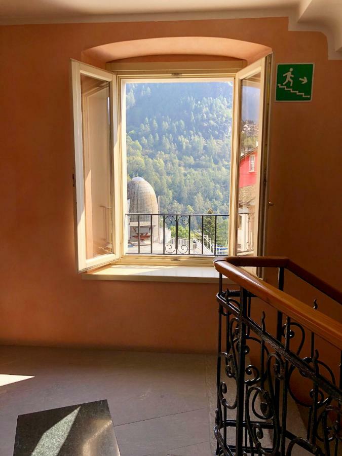 Residence Milcar Chiesa in Valmalenco Esterno foto
